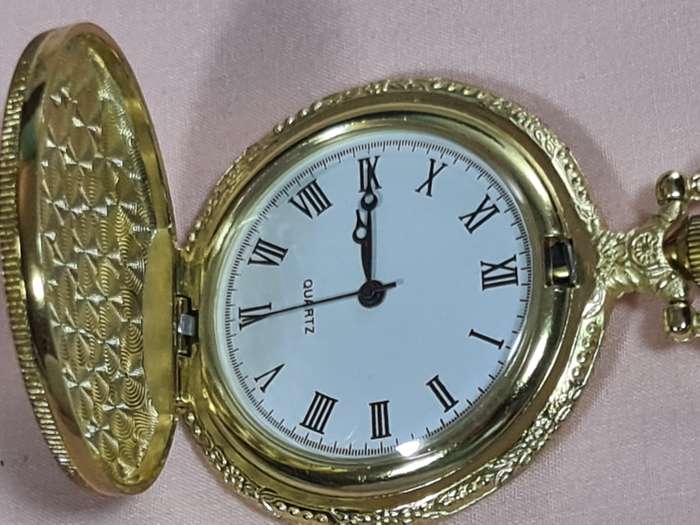 Pocket Watch: Quartz - enamel