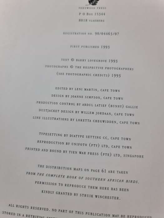 Book: The Living Deserts of Southern Africa, Barry Lovegrove