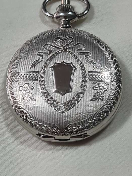 Pocket Watch: Quartz