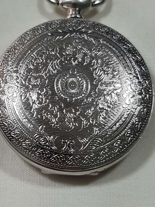 Pocket Watch: Quartz