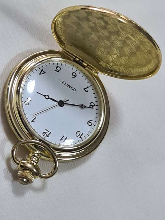 Pocket Watch: Quartz