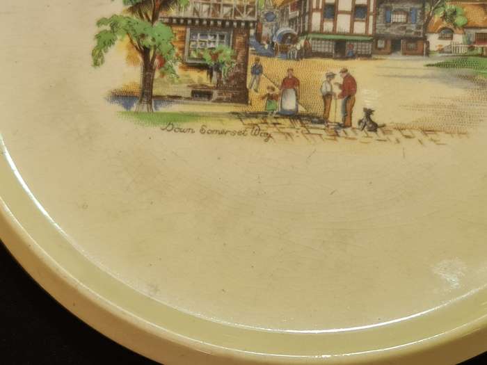 Sandland Ware, Lancaster & Sandland Ltd Hanley England. Teapot trivet