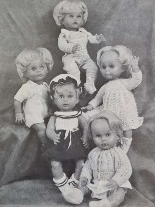 Knitted Outfits for Doll's no.2