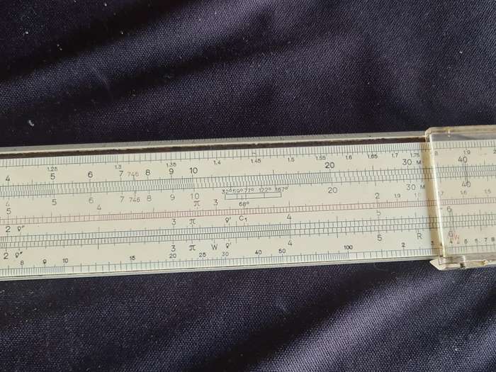 Castell -Elektro 1/98 slide ruler