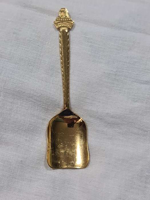 Voortrekker Monument epns gold plated jam spoon.