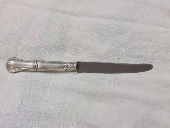 J.A. Henkles (WMF) knifes. Handles monogramed