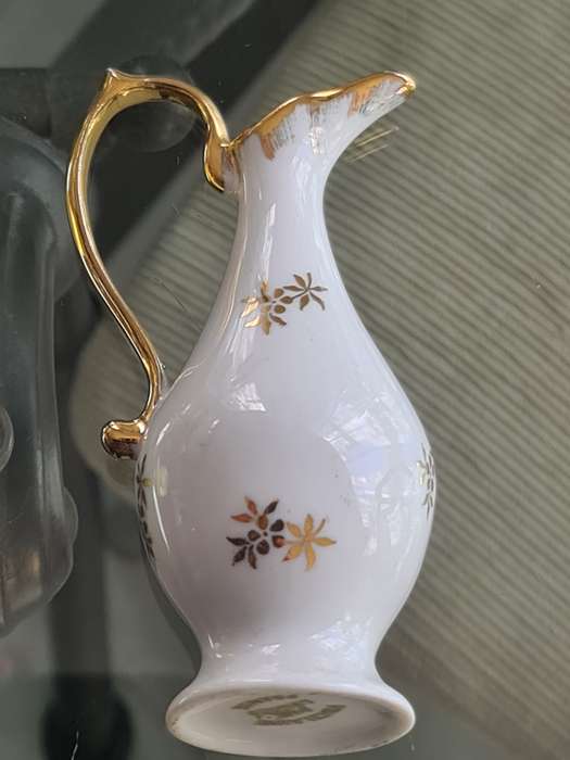 Two Limoges Vases, Shoe Taiwan.