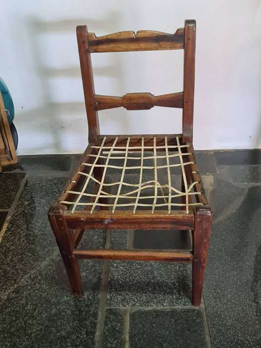 Cape Stinkwood riempies child's chair