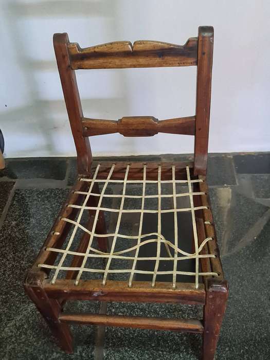 Cape Stinkwood riempies child's chair