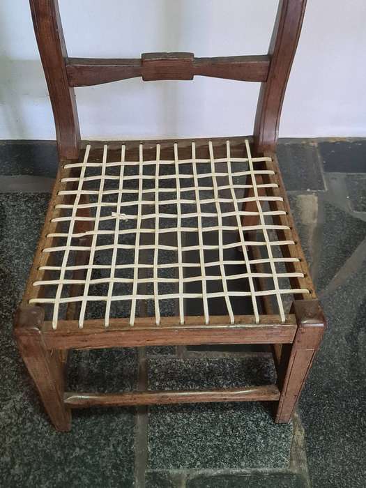 Early 19th Century riempies child feeding bow chair