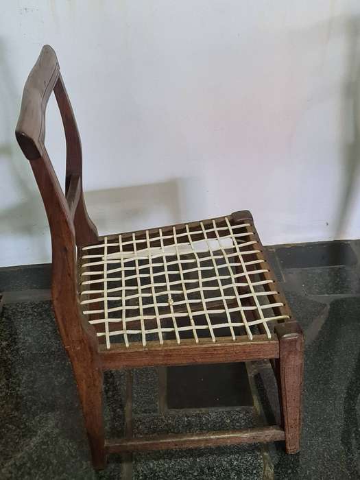 Early 19th Century riempies child feeding bow chair