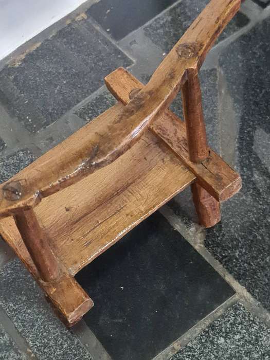 Africa Senufo 20th century (discussion) chair