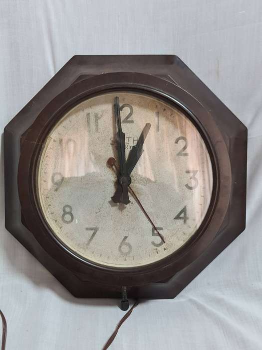 Bakelite Smiths Sectric Electric Wall Clock Octagonal 30s 40s ART DECO