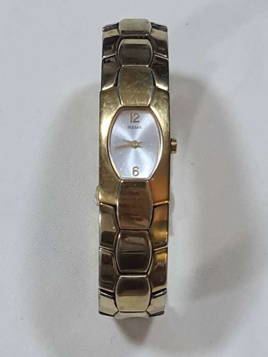 Ladies Pulsar quartz watch