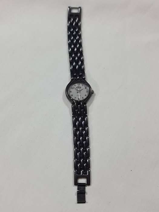 Ladies Diamonda  Quartz watch