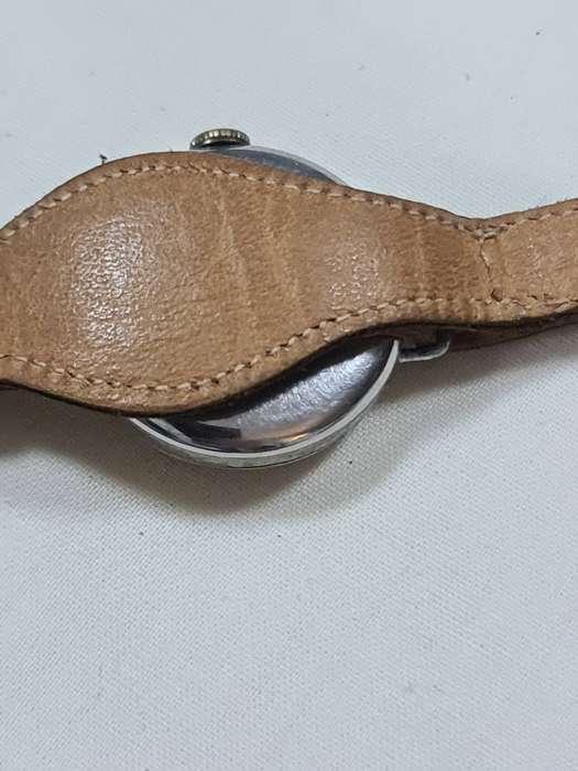 Ladies Vintage Cyma mechanical watch