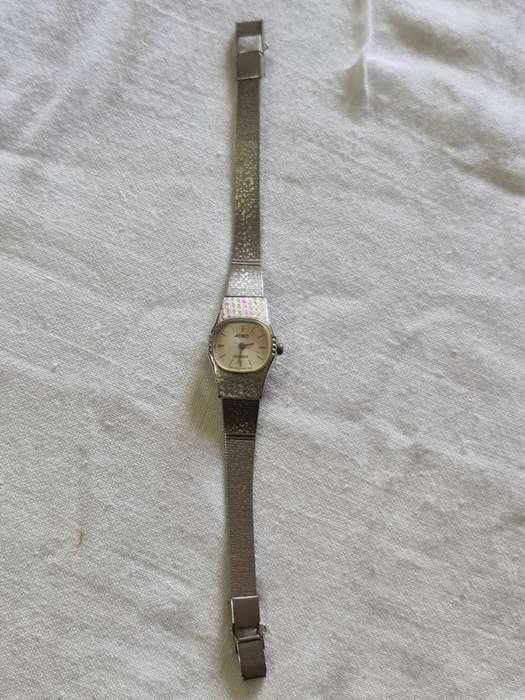 Ladies Adec quartz watch