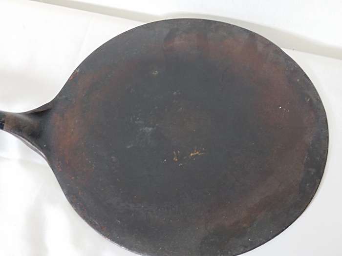 Lumenite Cast iron griddle