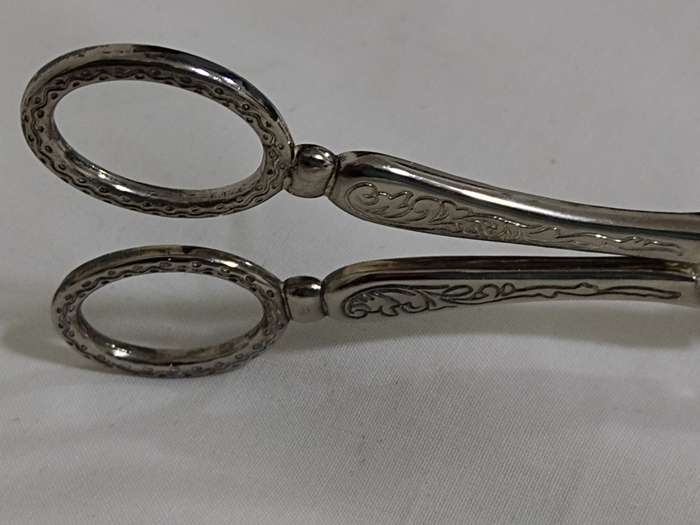 Silver plated salad tongs