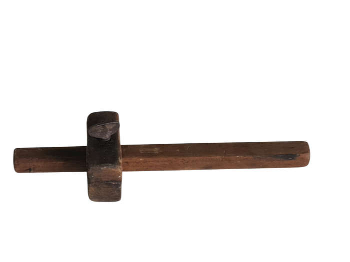 Carpenter's scribe marking gauge,