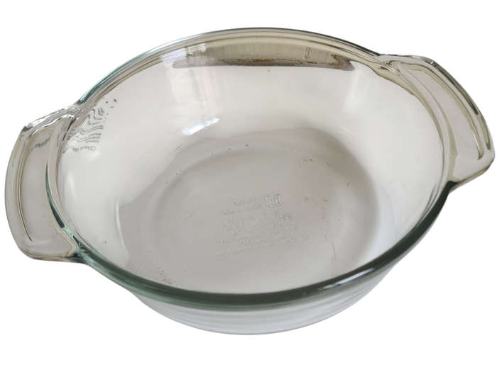 Anchor Ovenware Casserole dish