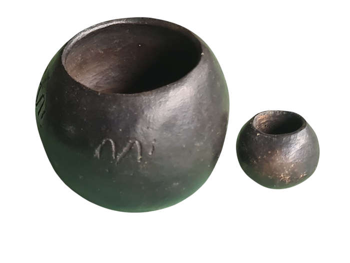 African: Two clay pots