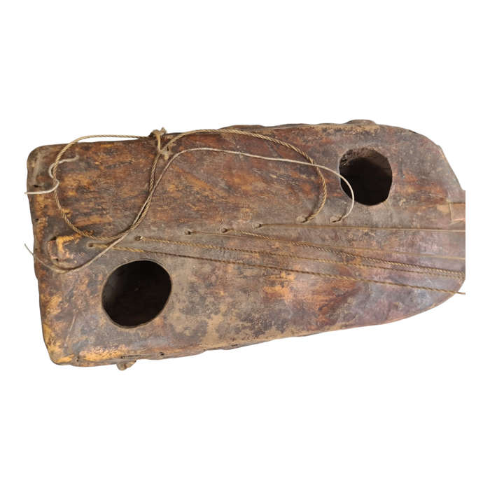 African guitar Kundi.