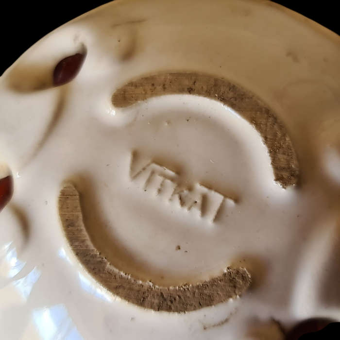 Vintage Porcelain Vitkat Cat eys/road studs
