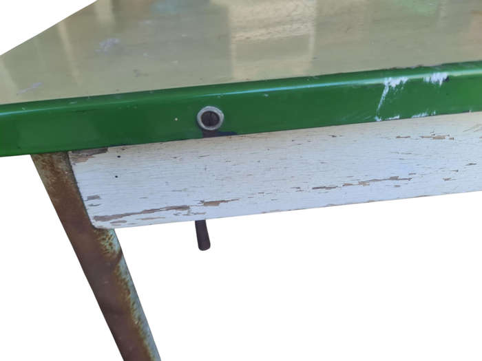 Kango Ware table with enamel top