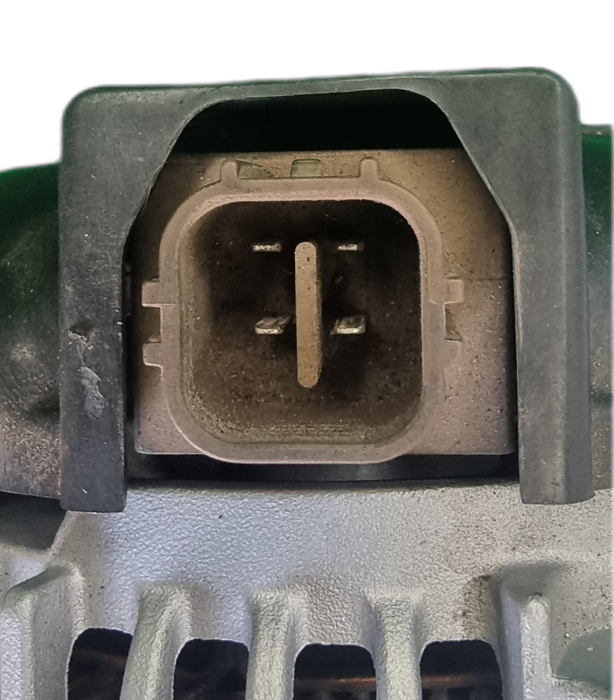 TOYOTA Avensis Alternator
