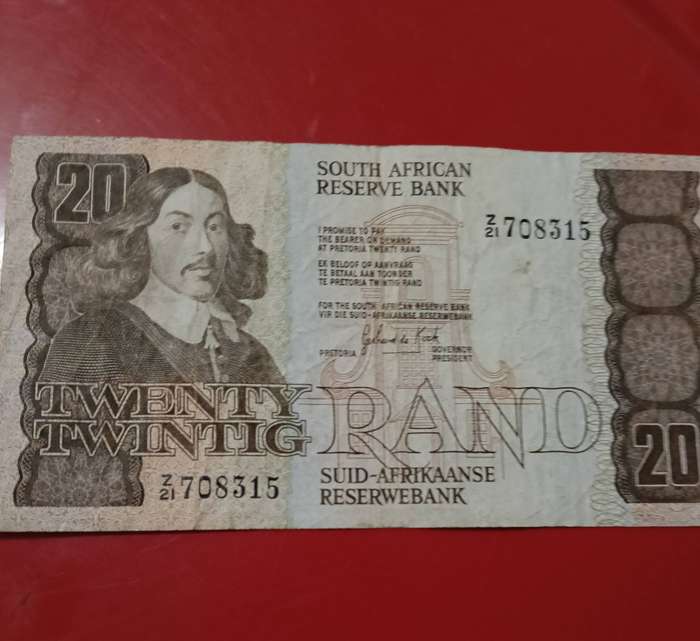RARE SET R20 REPLACEMENT "Z"BANK NOTES.