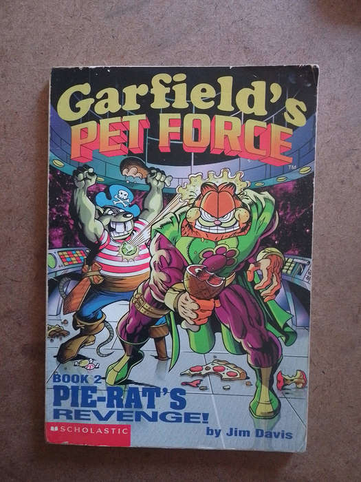 Garfield's Pet Force by Jim Davis