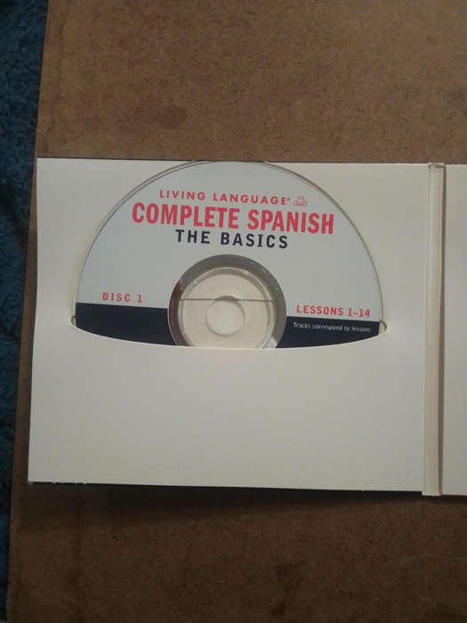 Living Language complete course- the basics Spanish -CD edition