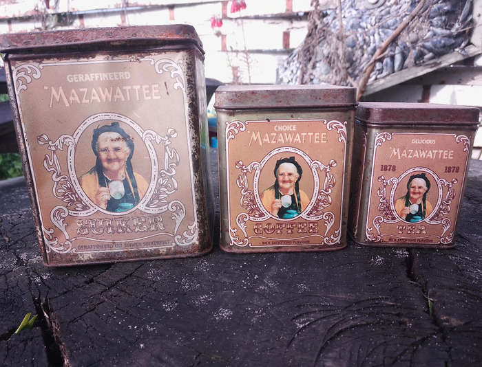 Mazawatee antique vintage collection
