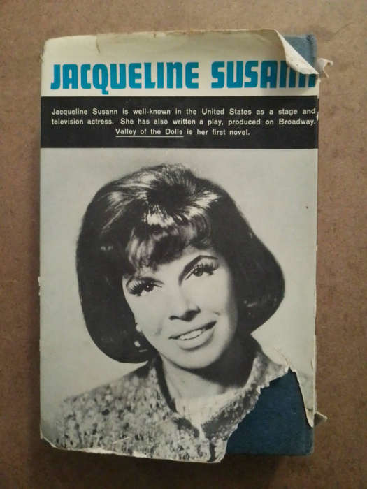 Jacqueline Susann - Valley of the Dolls