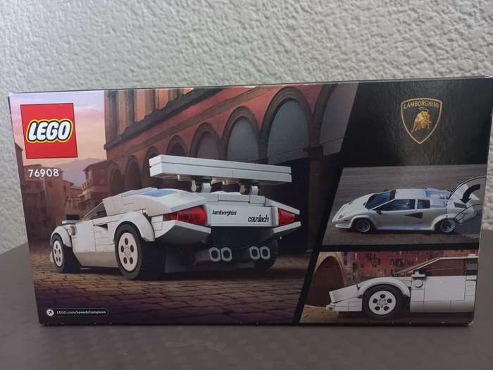 LEGO® Speed Champions Lamborghini Countach 76908
