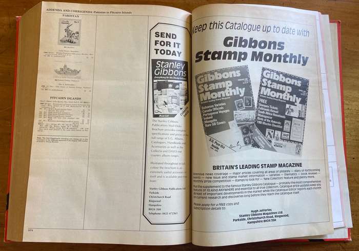 Stanley Gibbons British Commonwealth Stamp Catalogue 1990 - Part 1 - 1074 pages