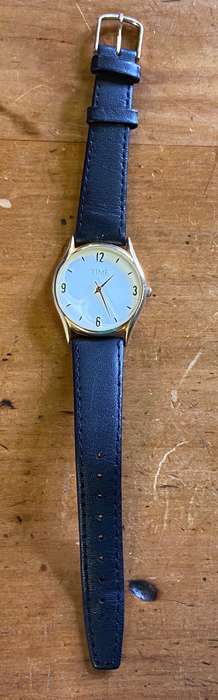 TIME WRIST WATCH - MENS Wristwatch - GENUINE LEATHER STRAP - STAINLESS STEEL BACK - QUALITY MOVEMENT