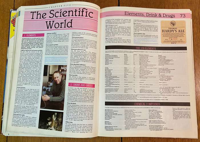 THE GUINNESS BOOK OR RECORDS - 1986 - USED with wear & tear.