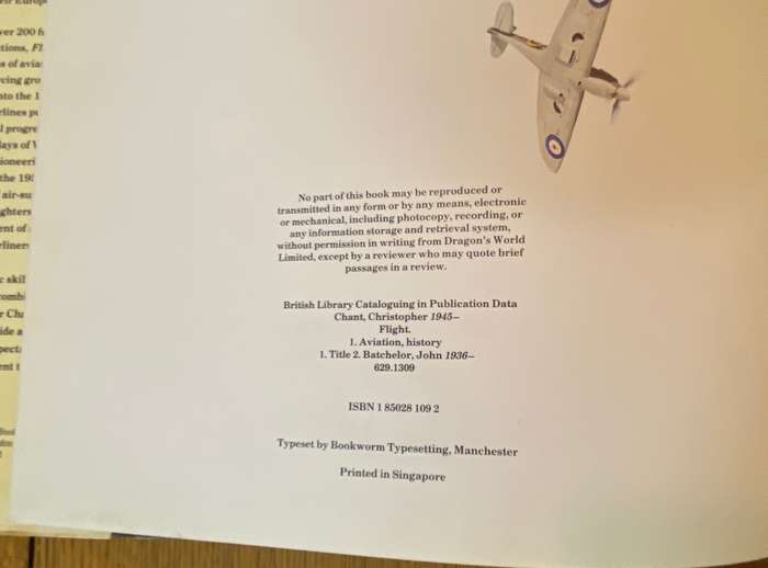 FLIGHT - THE HISTORY OF AVIATION - JOHN BATCHELOR - CHRIS CHANT - 1st EDITION 1991 - AEROPLANES.....