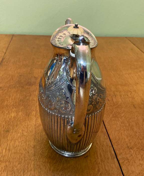 Britannia Metal Teapot Hot Water/Coffee Pot Large Sheffield, England