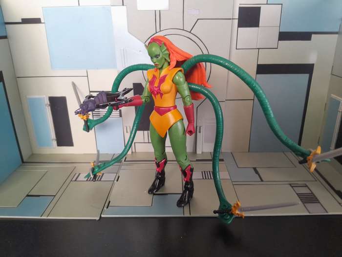Masters of the Universe Classics Octavia -  Loose Figures With Accessories