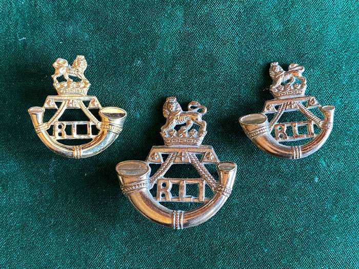 RAND LIGHT INFANTRY,GILDING METAL CAP AND COLLARS-WORN POST 1913-LUGS + PINS INTACT