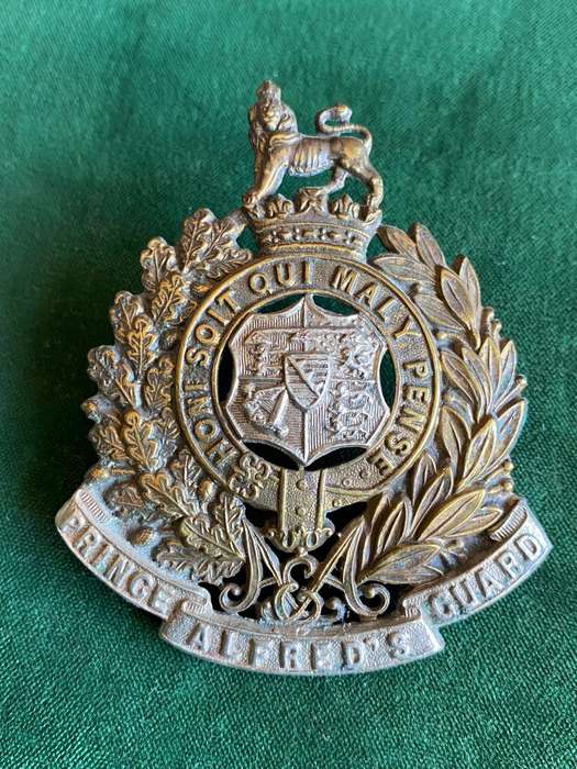 PRINCE ALFRED'S GUARD BI/METAL HELMET PLATE-WORN 1897-1939 FROM ABOUT 1922 THIS SIZE ONLY WORN AS OF