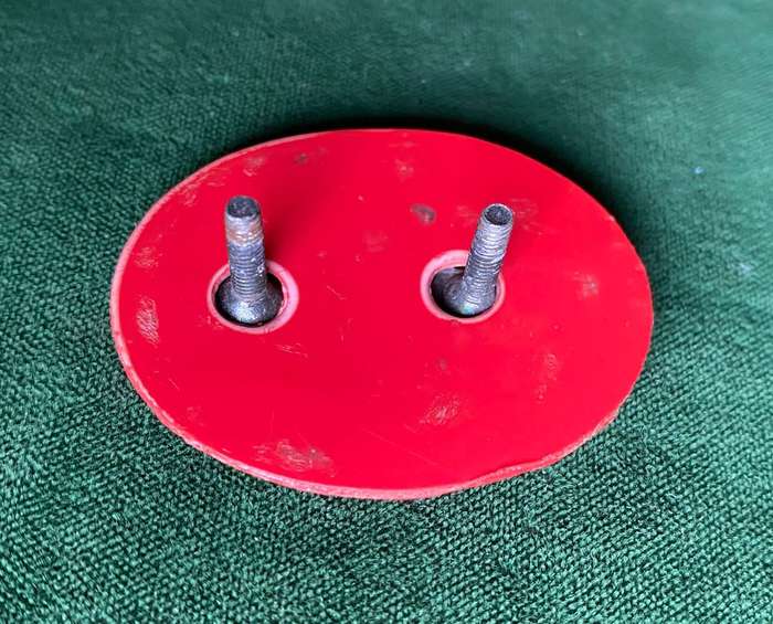 4 SA INFANTRY BATTALION CAP BADGE-GREY METAL VARIATION-APPROVED 1984- 2X SCREW LUGS