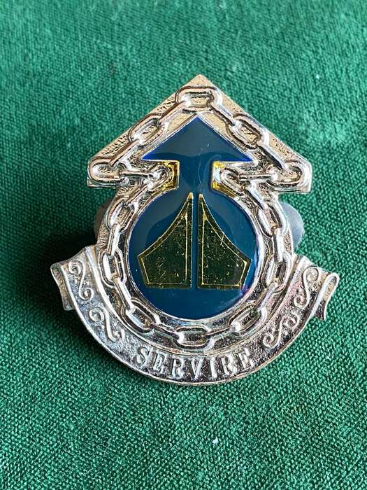 5 BASE ORDNANCE DEPOT,CAP BADGE-APPROVED IN 1992-SILVER CENTRE VARIATION-2ND TYPE-2X SCREW LUGS