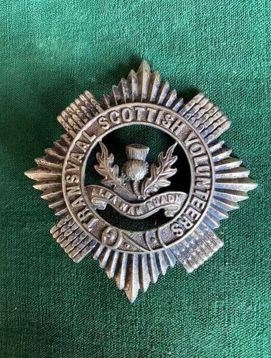 TRANSVAAL SCOTTISH VOLUNTEERS CAP BADGE-WORN 1906-1911-ONE LUG MISSING
