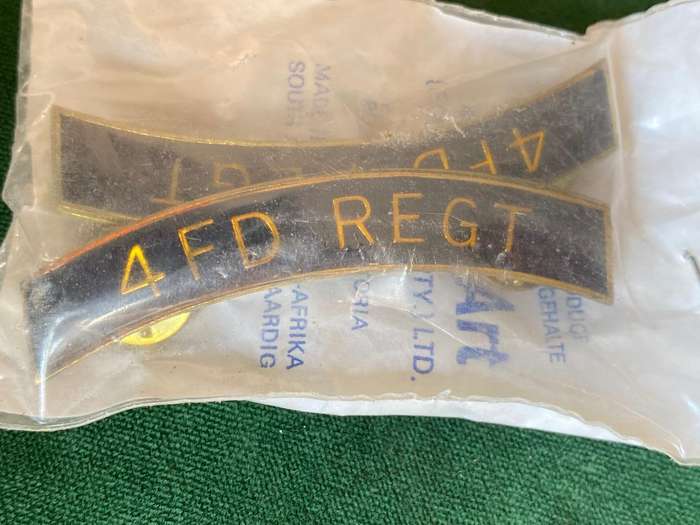 4 FIELD REGIMENT,TITLE PAIR-STILL SEALED-PINS INTACT