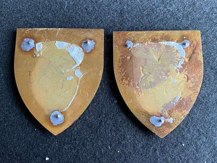 3 PARACHUTE FLASH PAIR - NO PINS