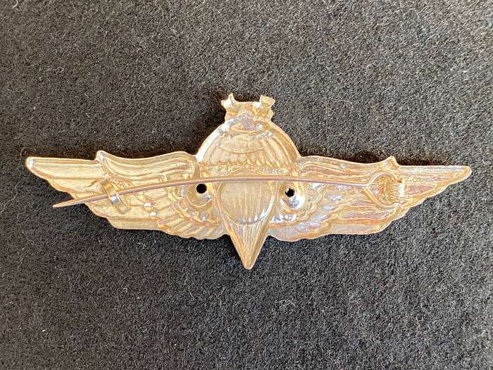 SAUDI ARABIA PARA WING- 2ND CLASS- 1970'S